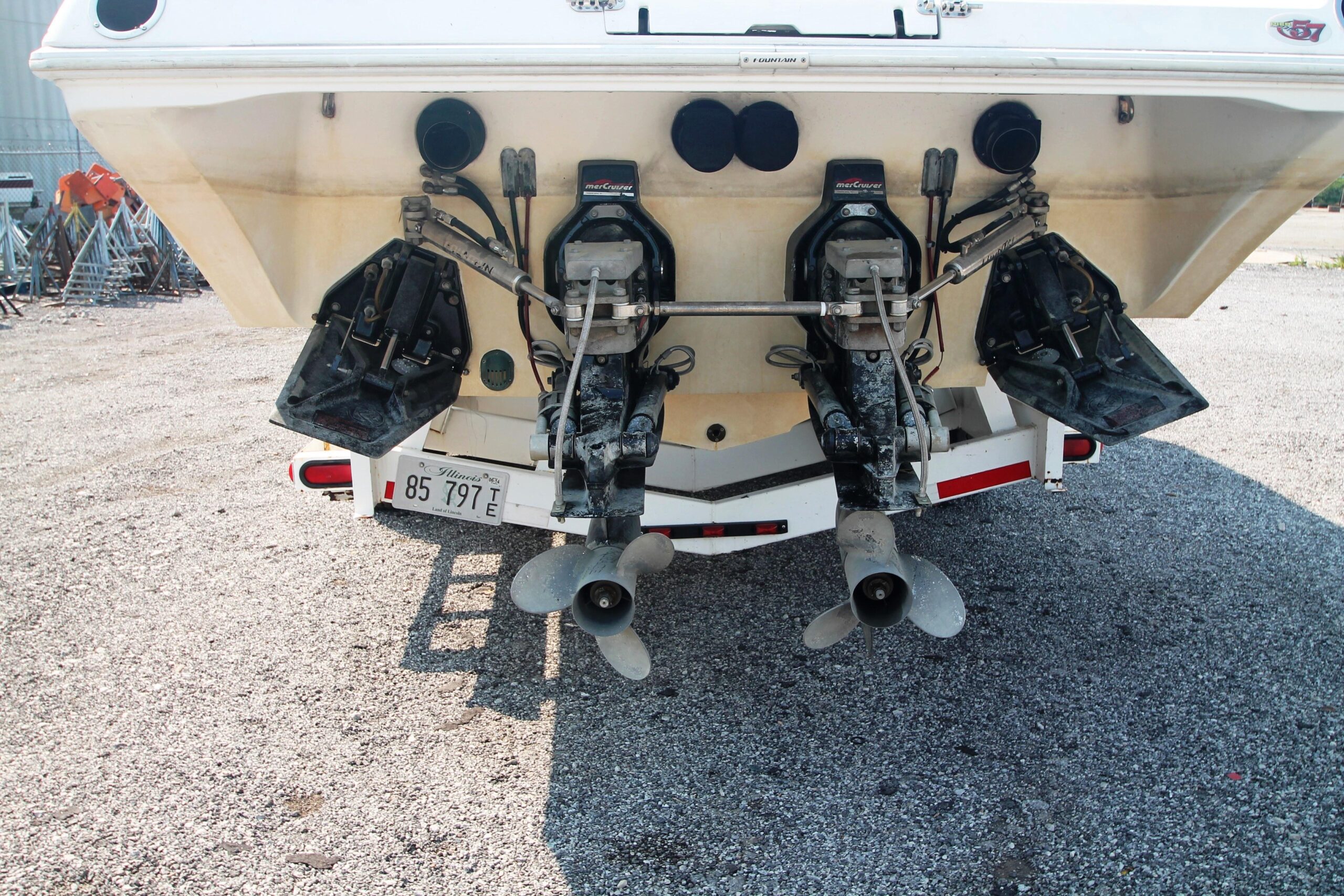 1999-fountain-42-staggered-power-9484671-20240804145729140-1_XLARGE