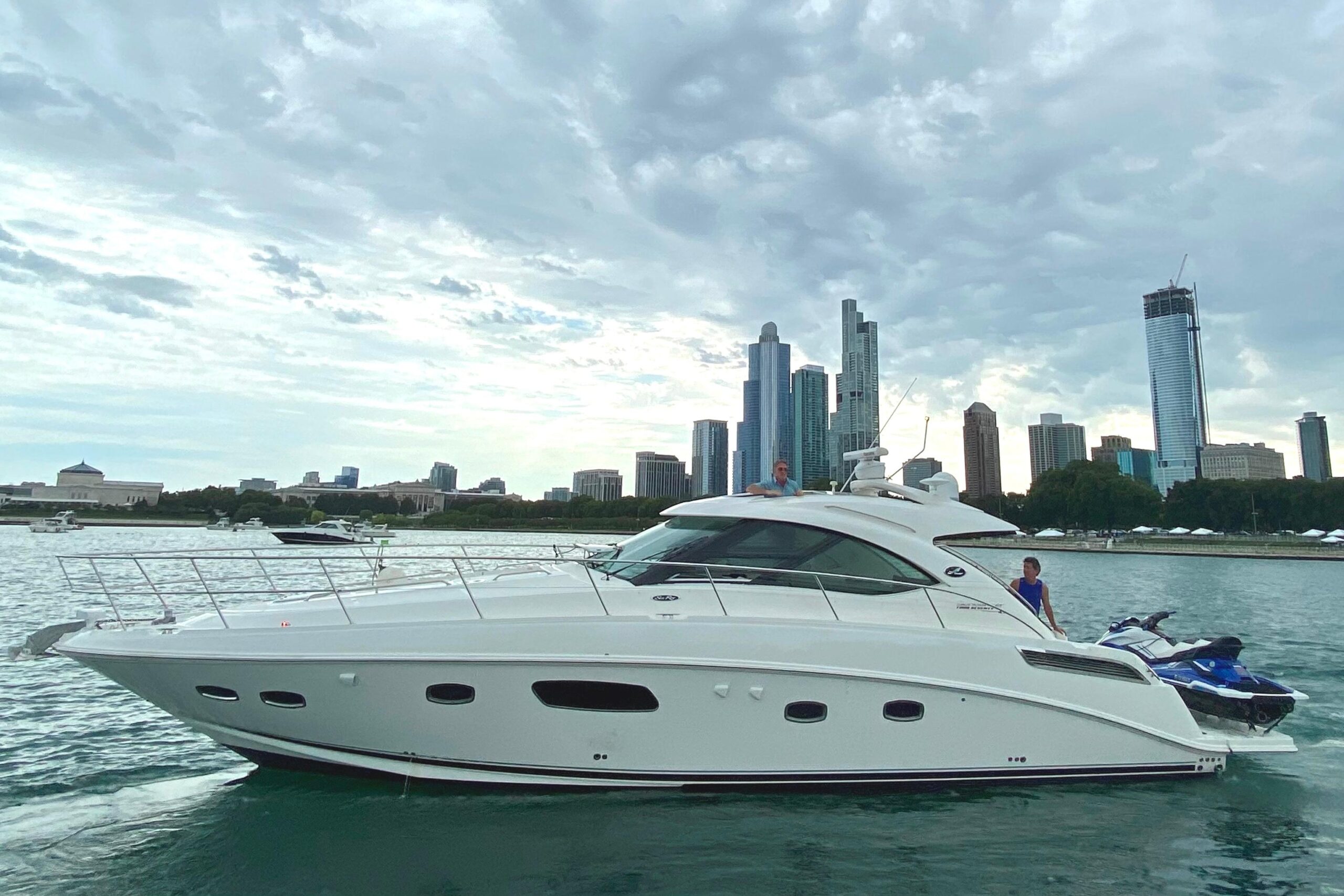 2011-sea-ray-470-sundancer-power-9727471-20250325102959591-1_XLARGE